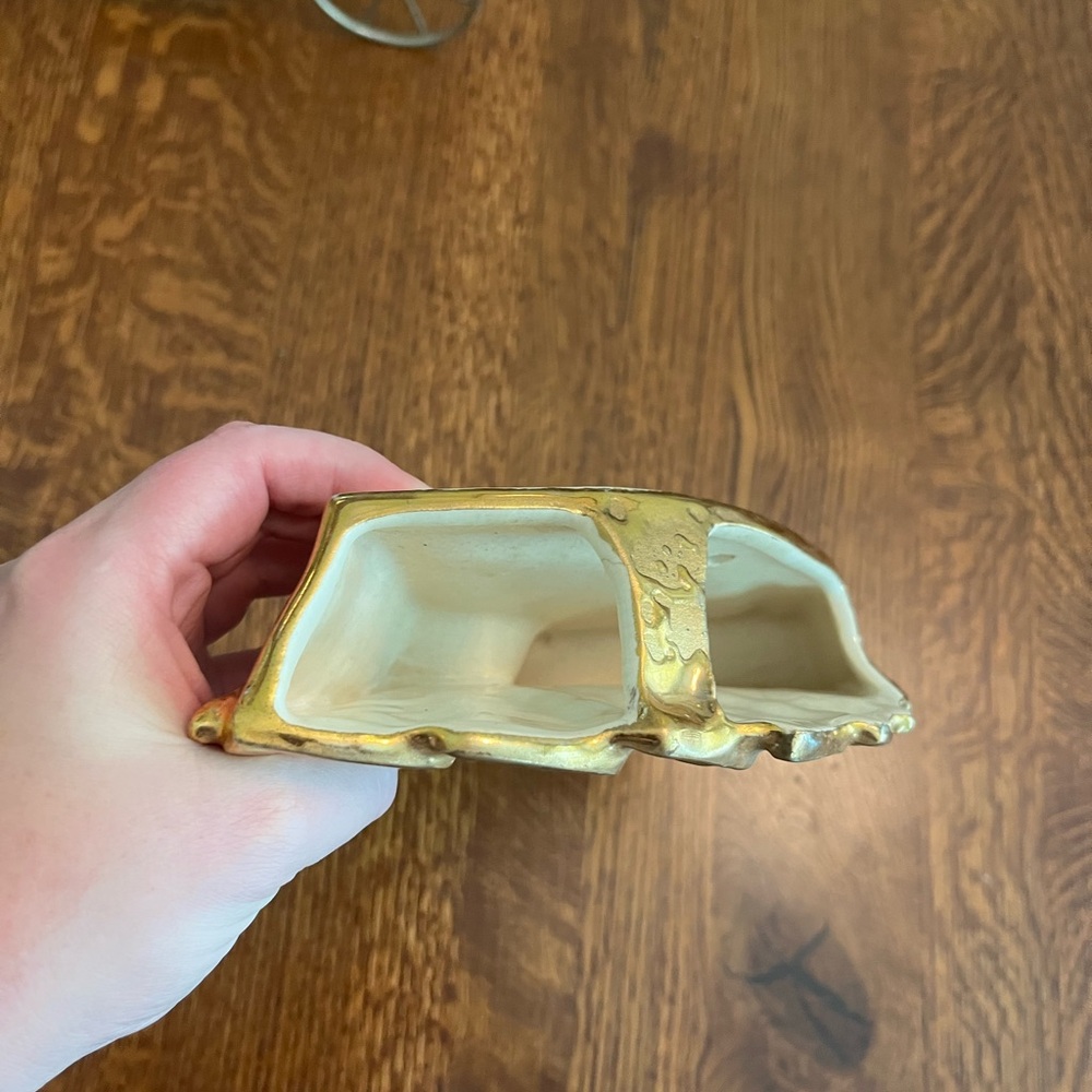 McCoy Vintage Gold Fan Wall Decor - Picture 3 of 14